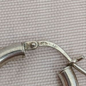 Vintage Jewelry - Vintage Sterling Silver Hoop Pierce Earrings Vintage Jewelry - Vintage Sterling Silver Hoop Pierce Earrings